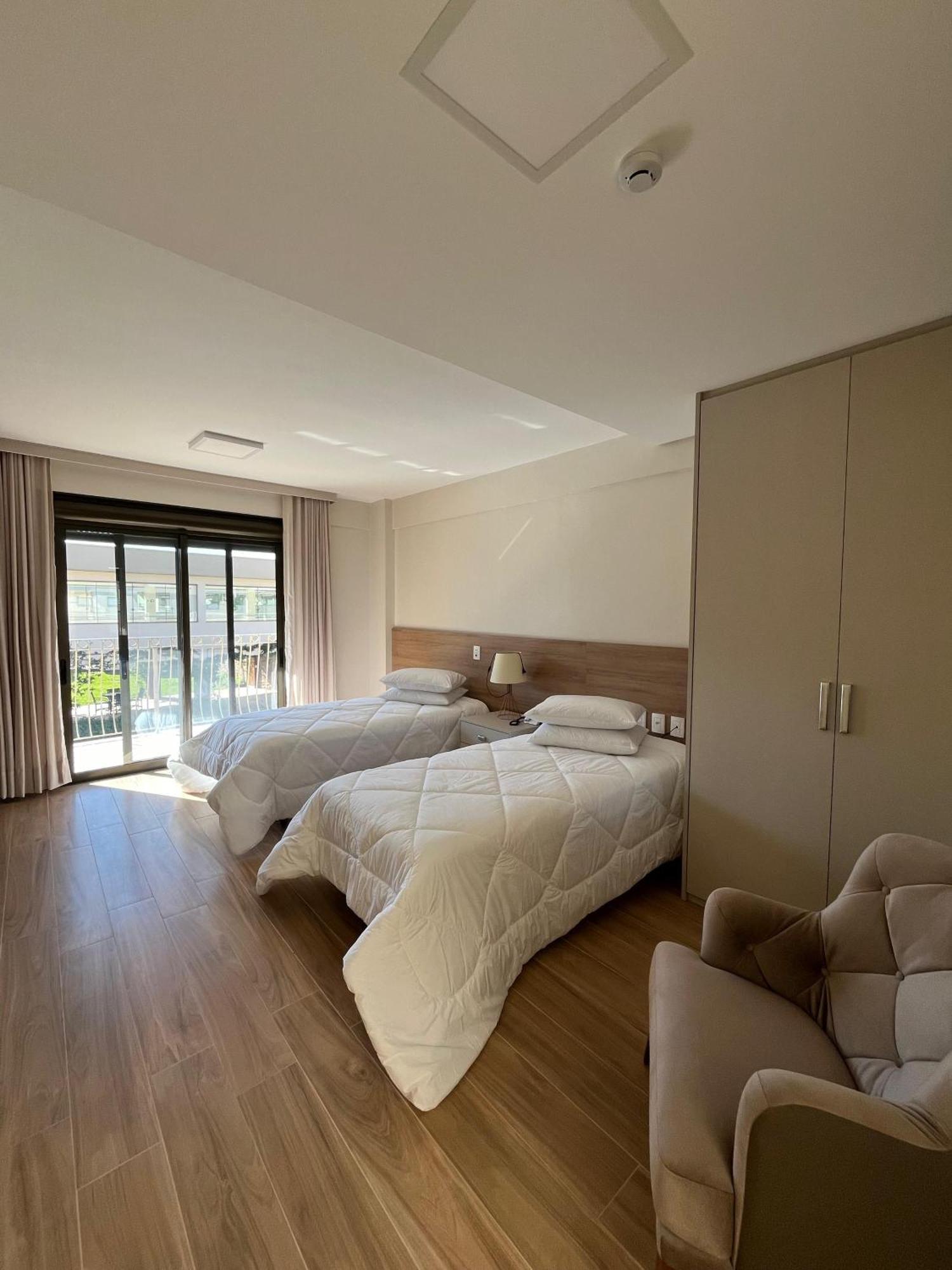 Ville Del Bosco Hotel São Marcos Exteriör bild
